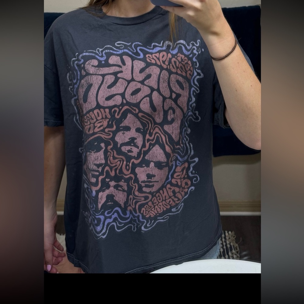Graphic Band Tee